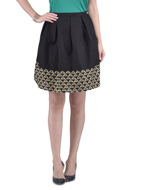 Black Cotton Solid Flared Skirt - 1165015 - Very Small Image - 1