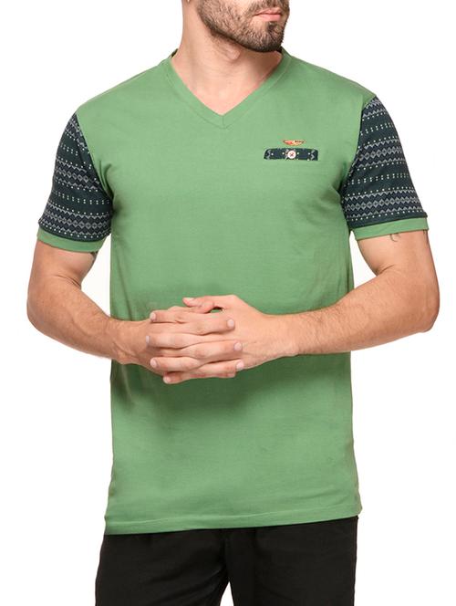 white cotton t-shirt - 11664391 - Very Small Image - 1