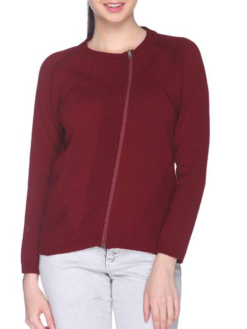 solid maroon acrylic pullover - 11741351 - Very Small Image - 1