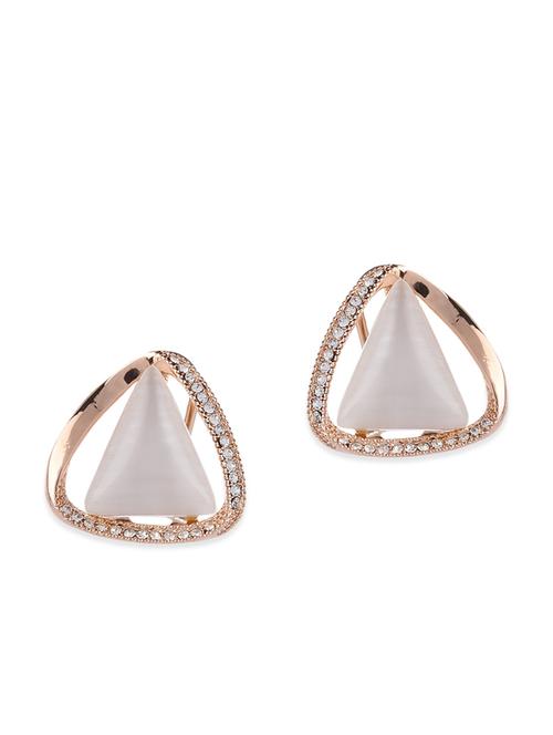 gold metal studs earring - 11823455 - Very Small Image - 1