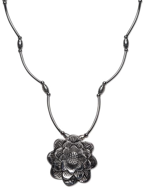 silver metallic pendant necklace - 1185471 - Very Small Image - 1