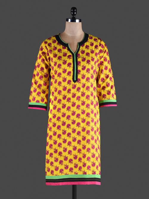 yellow floral motif printed cotton kurta - 1186832 - Very Small Image - 1