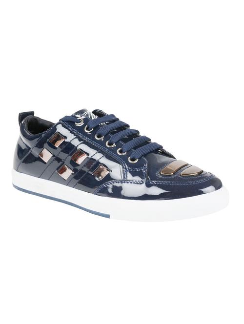 blue sneaker - 11877074 - Very Small Image - 1