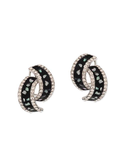 black metal studs earring - 11915739 - Very Small Image - 1
