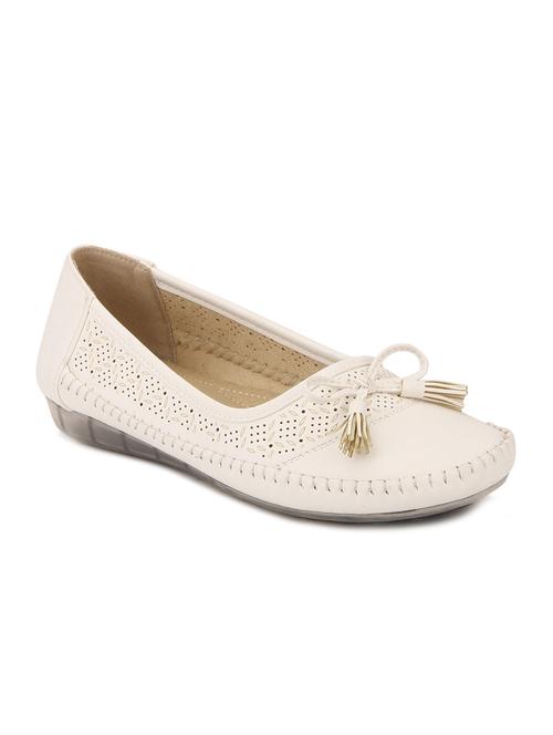 beige faux leather moccasin - 11932417 - Very Small Image - 1