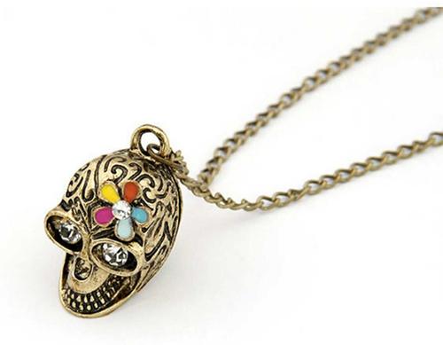 rocking golden skull chain pendant - 1195371 - Very Small Image - 1