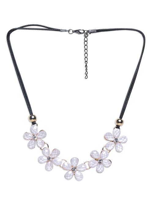white embellished metallic necklace - 1205174 - Very Small Image - 1