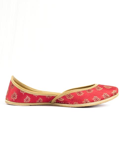 red paisley motif leather mojris - 12089779 - Very Small Image - 1