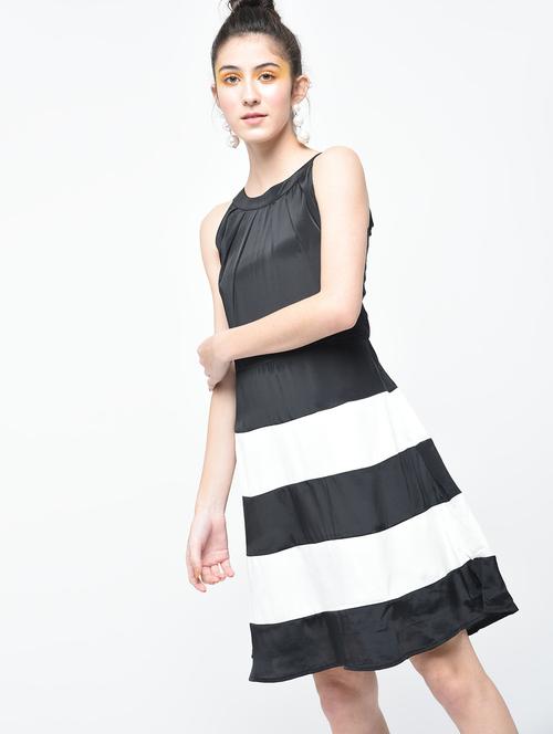 black and white colour block crepe a-line dress - 12107578 - Very Small Image - 1