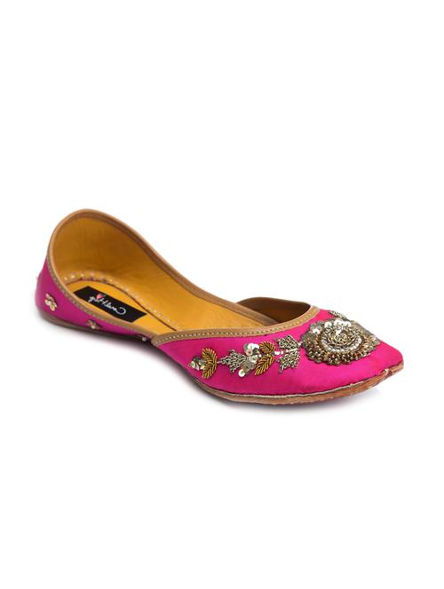 magenta embroidered handcrafted mojris - 12112884 - Very Small Image - 1