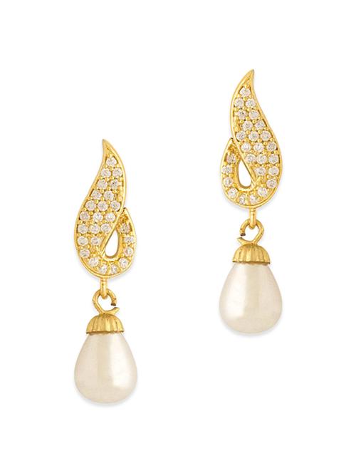 gold brass drop earring - 12113960 - Very Small Image - 1