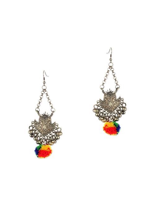 silver metal earring - 12160828 - Very Small Image - 1