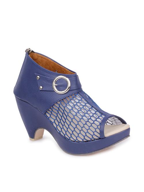 blue patent leather sandal - 12166490 - Very Small Image - 1