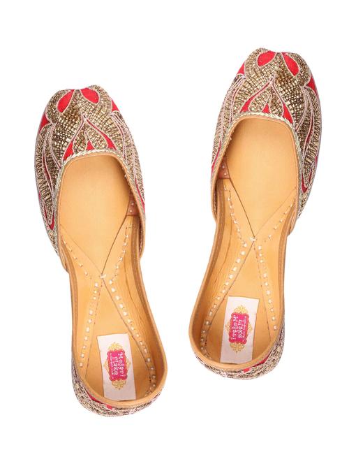 red silk gota and dori work mojaris - 12241607 - Very Small Image - 1