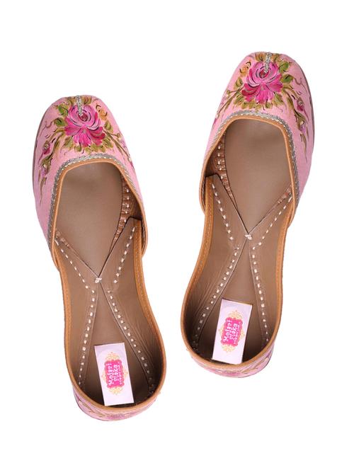 light pink hand painted silk mojris - 12241611 - Very Small Image - 1