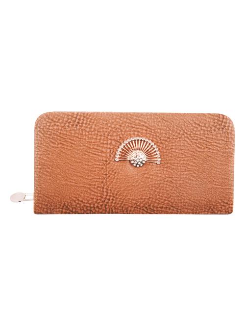 brown synthetic leather clutch - 12242537 - Very Small Image - 1