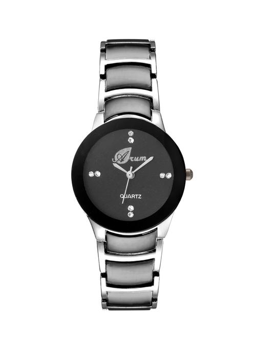 round dail analog watch - 12253241 - Very Small Image - 1