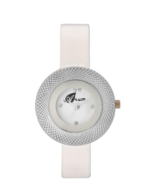 white round dail analog watch - 12253247 - Very Small Image - 1