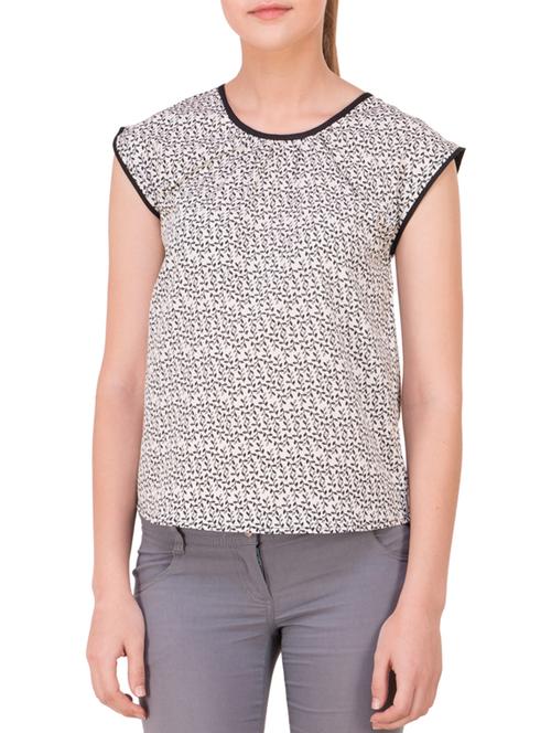 white crepe regular top - 12324589 - Very Small Image - 1
