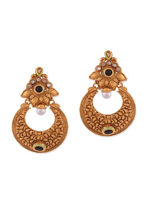golden metal drop earrings - 12337338 - Very Small Image - 1