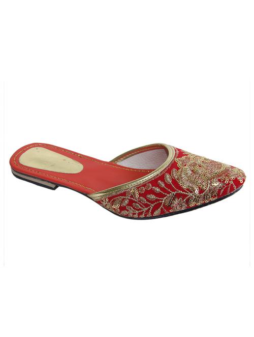 red fabric toe separator kolhapuris - 12352420 - Very Small Image - 1