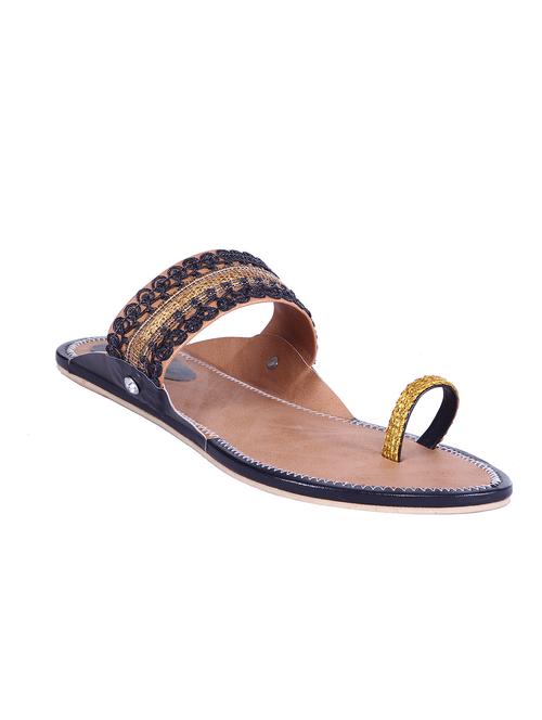 black pu one toe kolhapuris - 12353194 - Very Small Image - 1