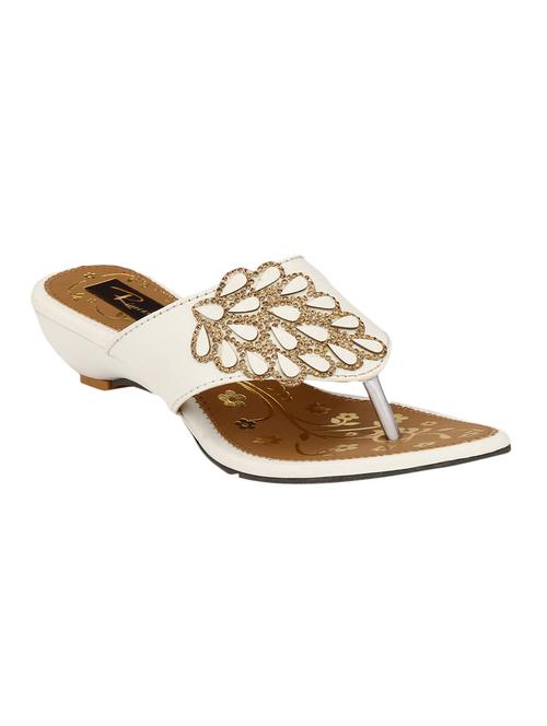 white toe separator sandal - 12392165 - Very Small Image - 1