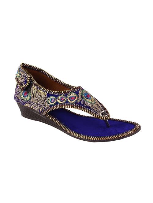blue embroidered ethnic sandals - 12415063 - Very Small Image - 1