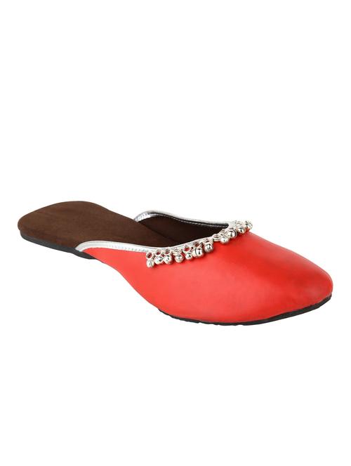 red slip on mojari - 12455975 - Very Small Image - 1