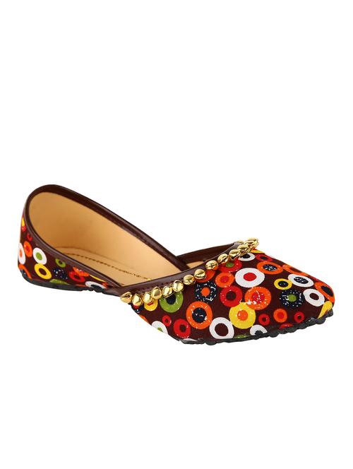 multi colored slip on mojari - 12455984 - Very Small Image - 1