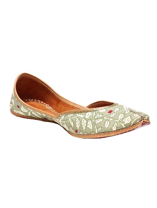 green slip on jutis - 12458433 - Very Small Image - 1