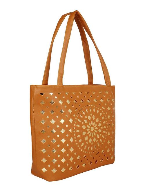 tan synthetic leather cutwork handbag - 12470821 - Very Small Image - 1