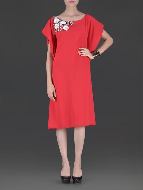 embellished red georgette kaftan dress - 1258007 - Very Small Image - 1