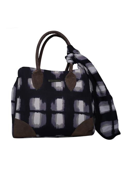multi colored canvas handbag - 12613170 - Very Small Image - 1