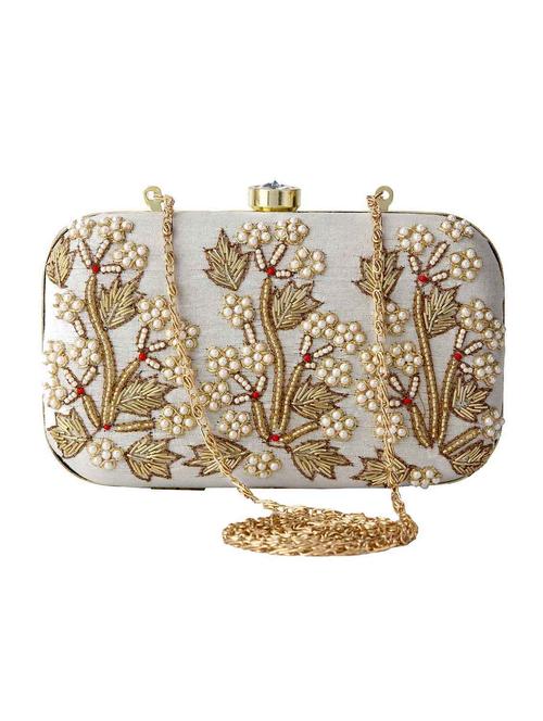 white faux silk clutch - 12783830 - Very Small Image - 1