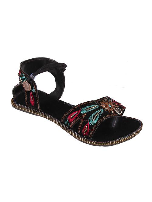black ethnic sandals - 12785232 - Very Small Image - 1