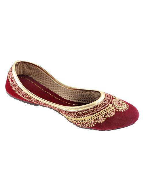 red slip on juti - 12792681 - Very Small Image - 1