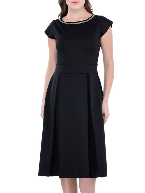 black polyester dress - 12865975 - Very Small Image - 1