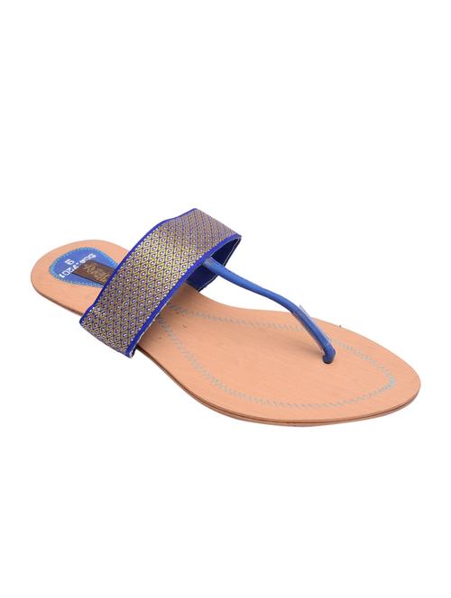 blue toe separator sandal - 12892021 - Very Small Image - 1