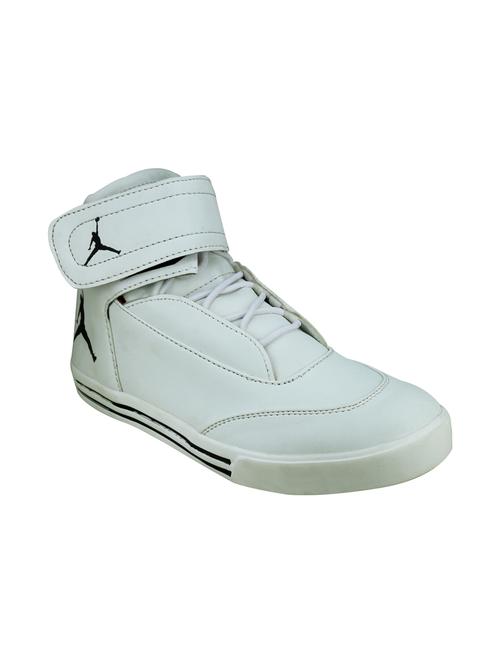 white leatherette lace up sneaker - 12899357 - Very Small Image - 1