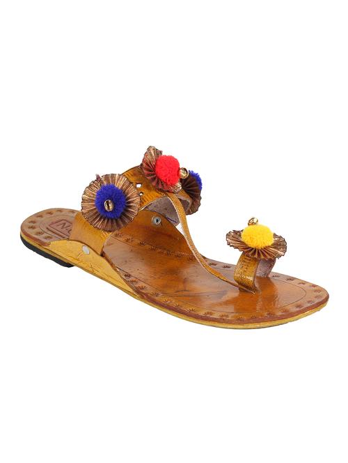 brown one toe kolhapuri - 13001879 - Very Small Image - 1