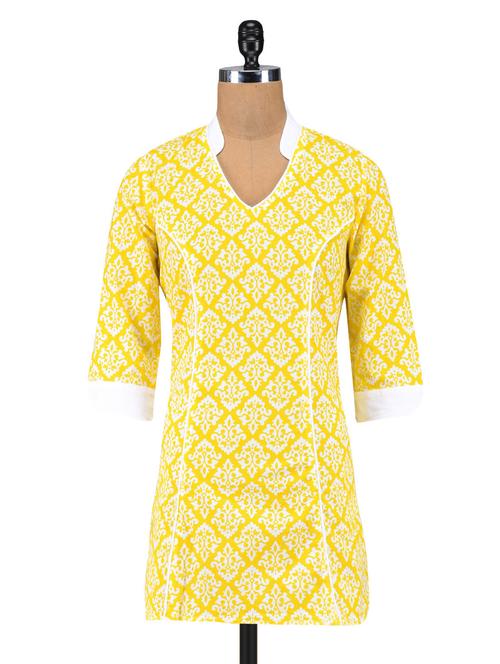 yellow damask printed cotton kurta - 1306882 - Very Small Image - 1