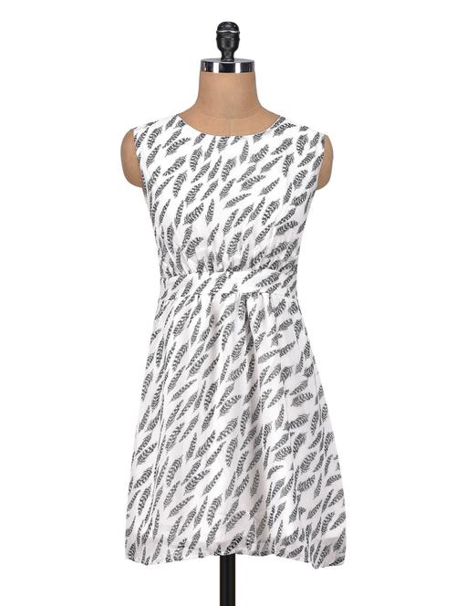 white printed poly georgette dress - 1307672 - Very Small Image - 1