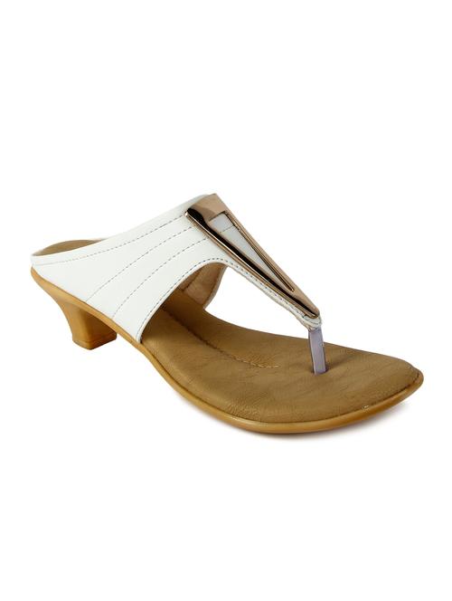 white leatherette sandals - 13079498 - Very Small Image - 1