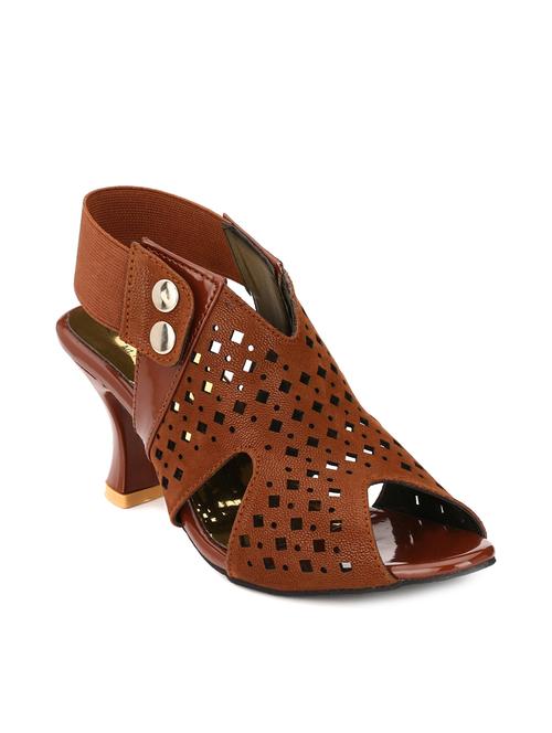 brown back strap sandal - 13111143 - Very Small Image - 1