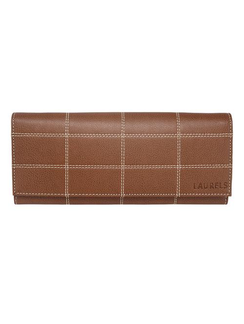 brown leatherette clutch - 13259667 - Very Small Image - 1