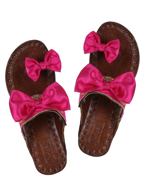pink one toe kolhapuri - 13352246 - Very Small Image - 1
