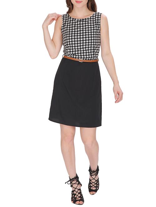 black houndstooth printed dress - 13367821 - Very Small Image - 1