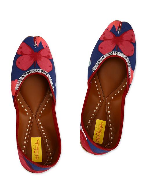 multicoloured handcrafted leatherette juttis - 13376279 - Very Small Image - 1