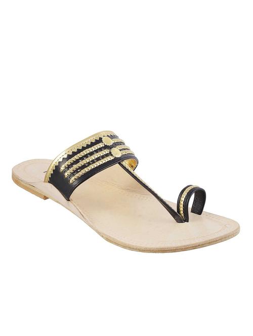 black one toe kolhapuri - 13445476 - Very Small Image - 1